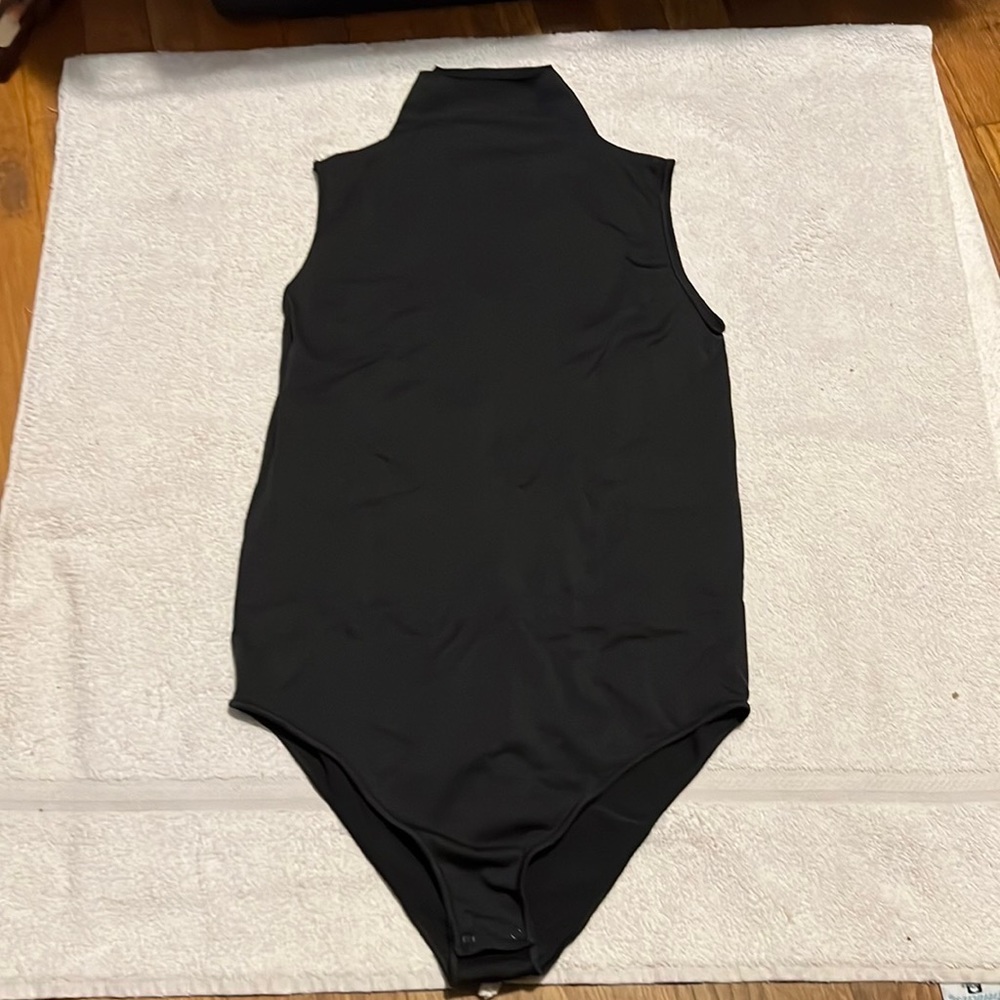 Skims Essentials Mock Neck Bodysuit